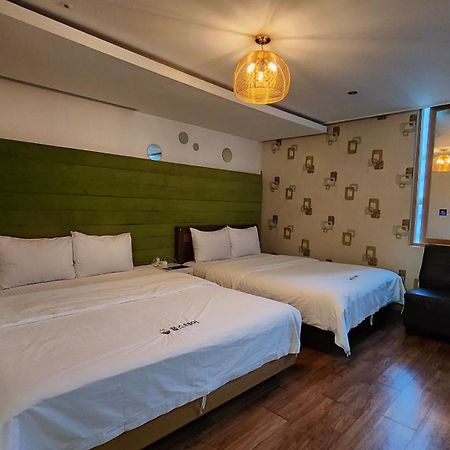 Gimhae Business Hotel K Eksteriør billede