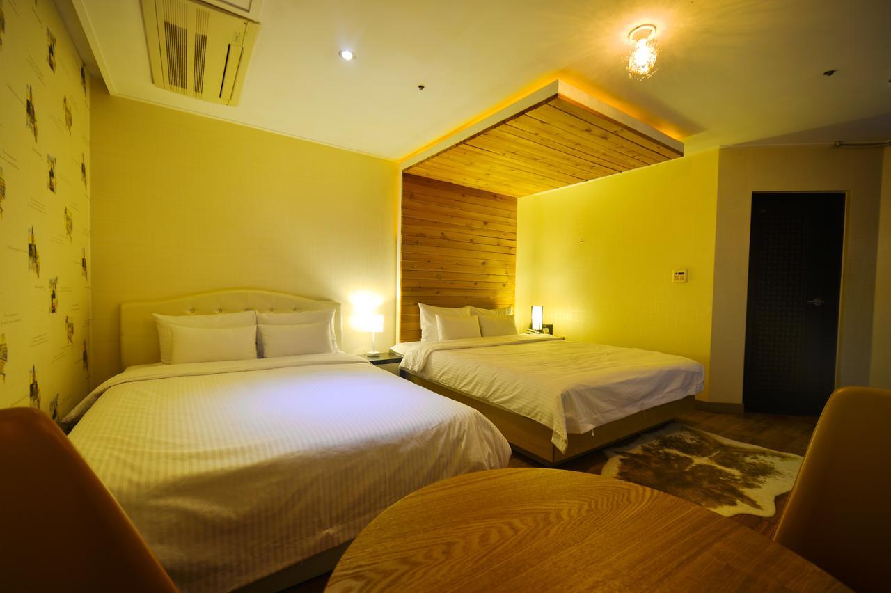Gimhae Business Hotel K Eksteriør billede