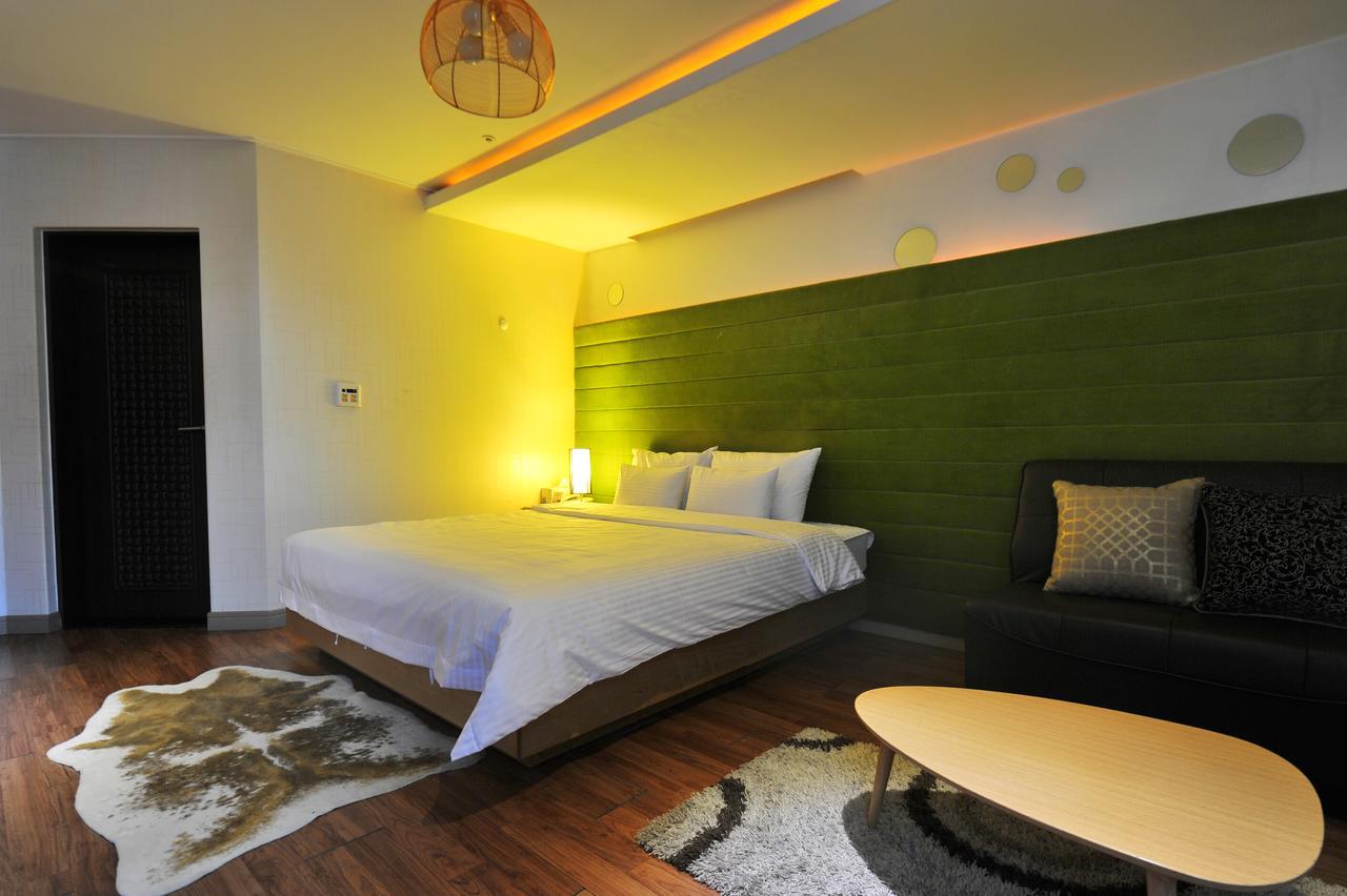 Gimhae Business Hotel K Eksteriør billede