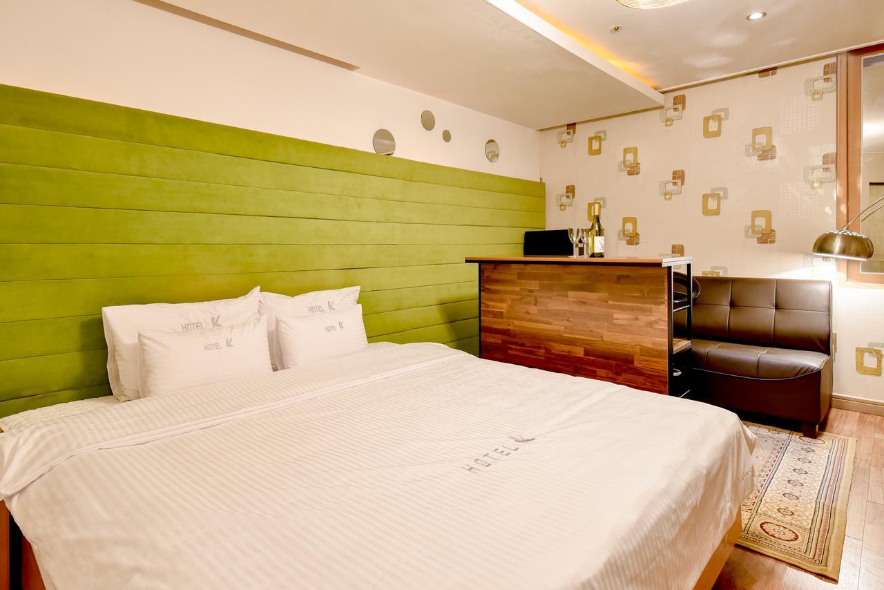 Gimhae Business Hotel K Eksteriør billede